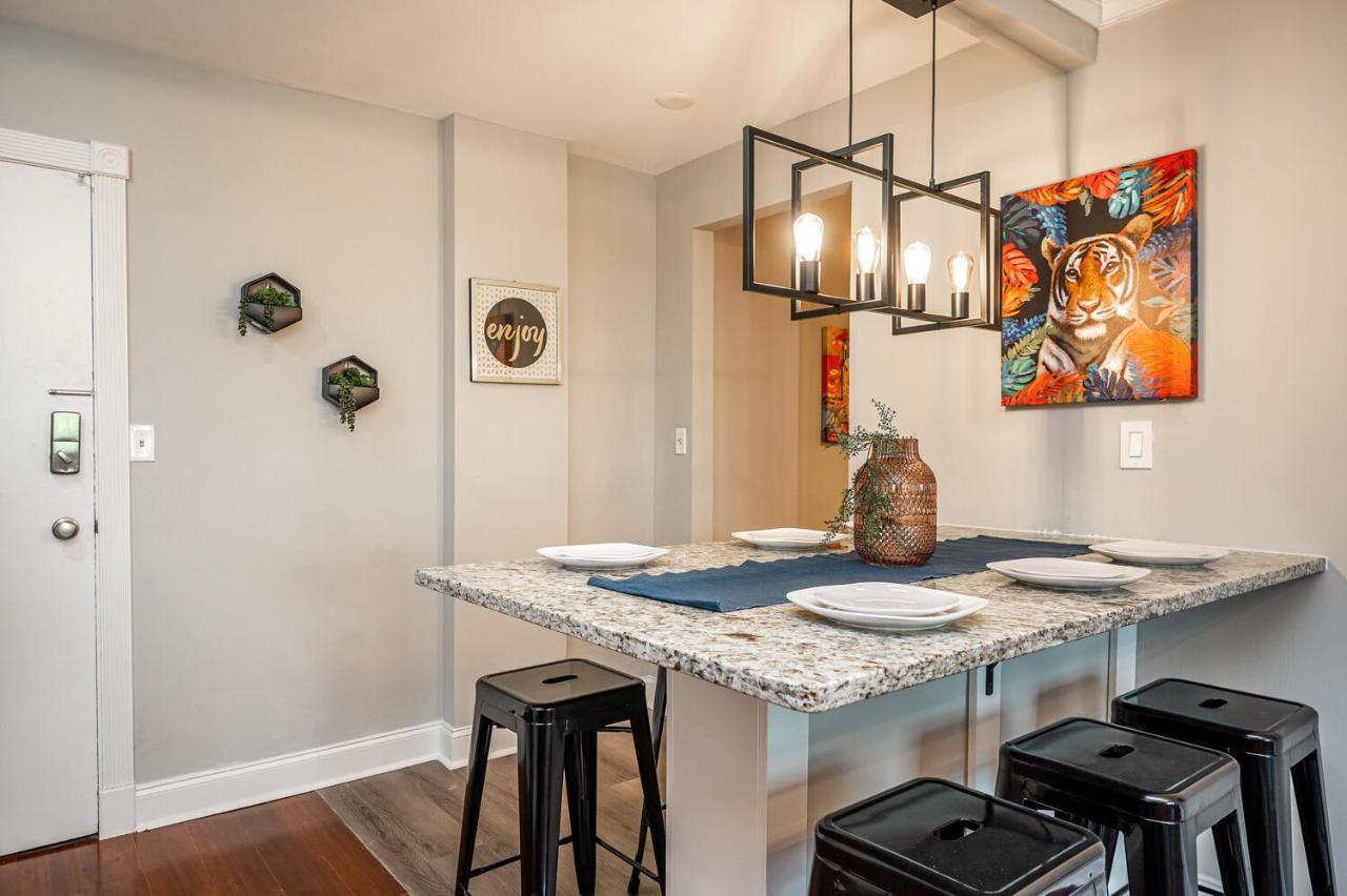 Downtown Atl Condo W Pool King Bed Lm1K2T 애틀랜타 외부 사진